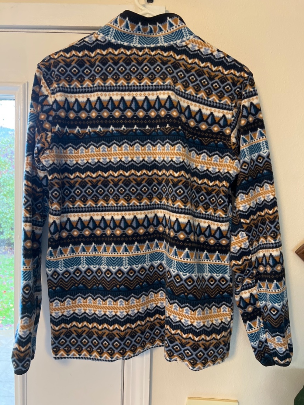 KAVU Patterned Fleece - Picture 2 of 4